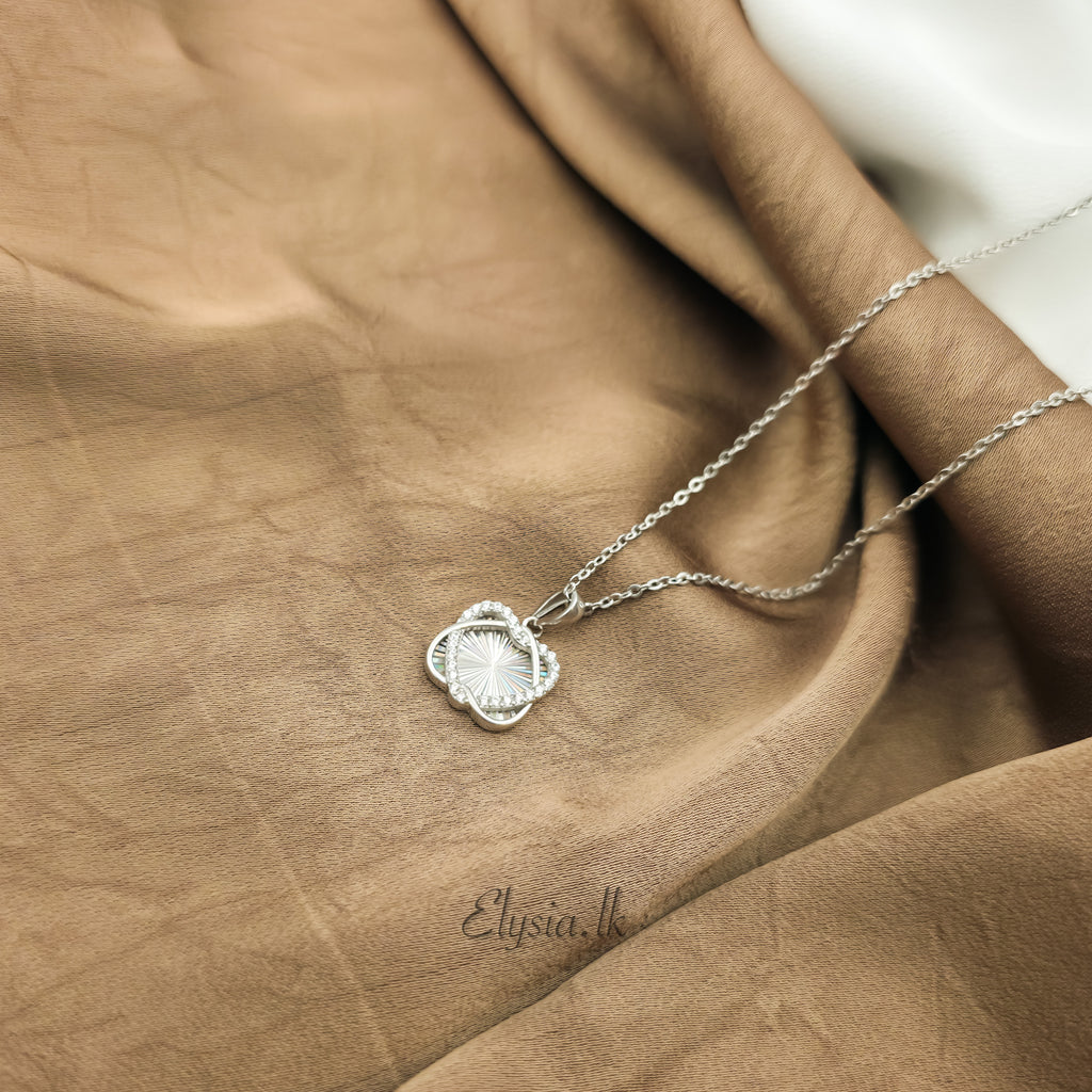Clover Halo Pendant Necklace – 925 Silver