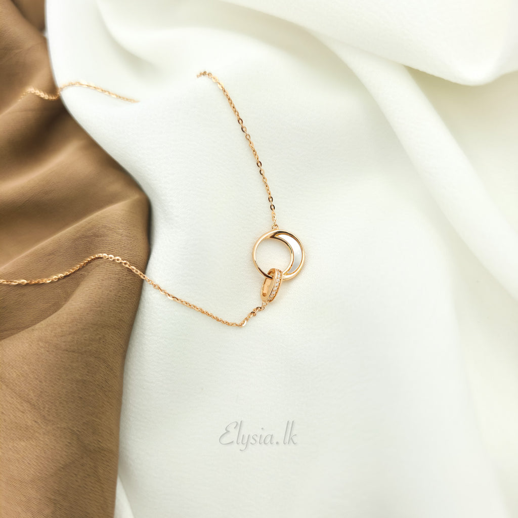 Interlock Circle Pendant Necklace – Rose Gold 925 Silver
