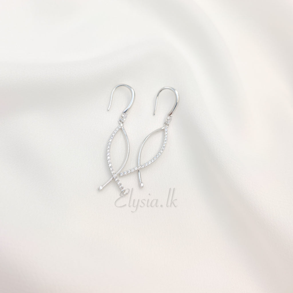 Elegant Twist Drop Earrings – 925 Sterling Silver