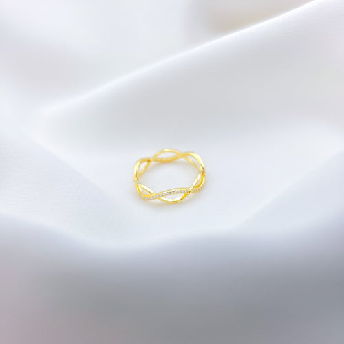925 Silver Gold Plated Infinity Style Ring with Zircon Stones